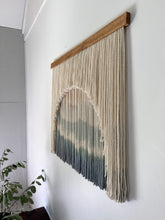 Load image into Gallery viewer, Hyaline