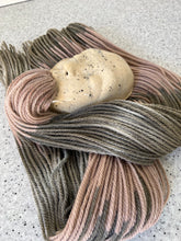 Load image into Gallery viewer, Clay And Fiber - Dots