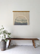 Load image into Gallery viewer, Hyaline